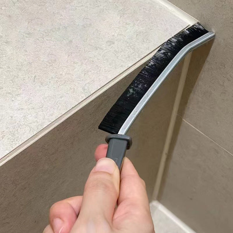 Brosse de nettoyage des interstices