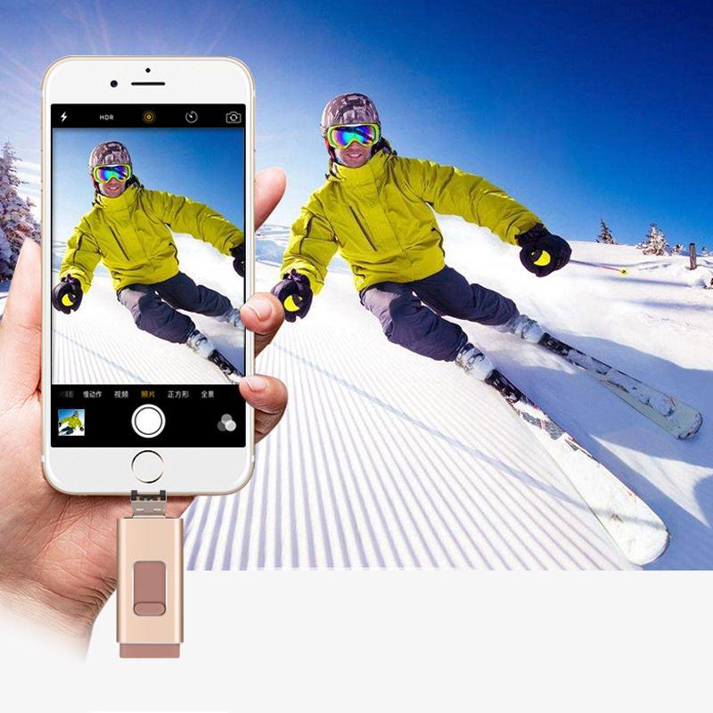 Clé USB 4 en 1