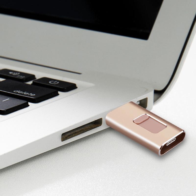 Clé USB 4 en 1