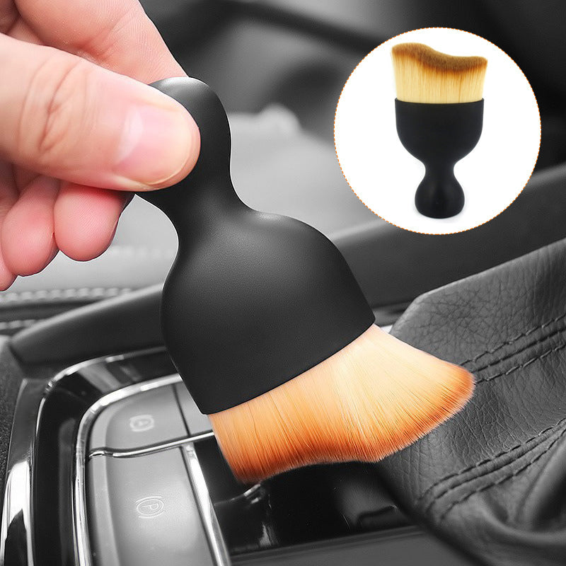 Outils de nettoyage pour l'intérieur de la voiture