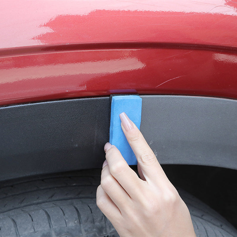 Produit de revêtement pour plastiques automobiles