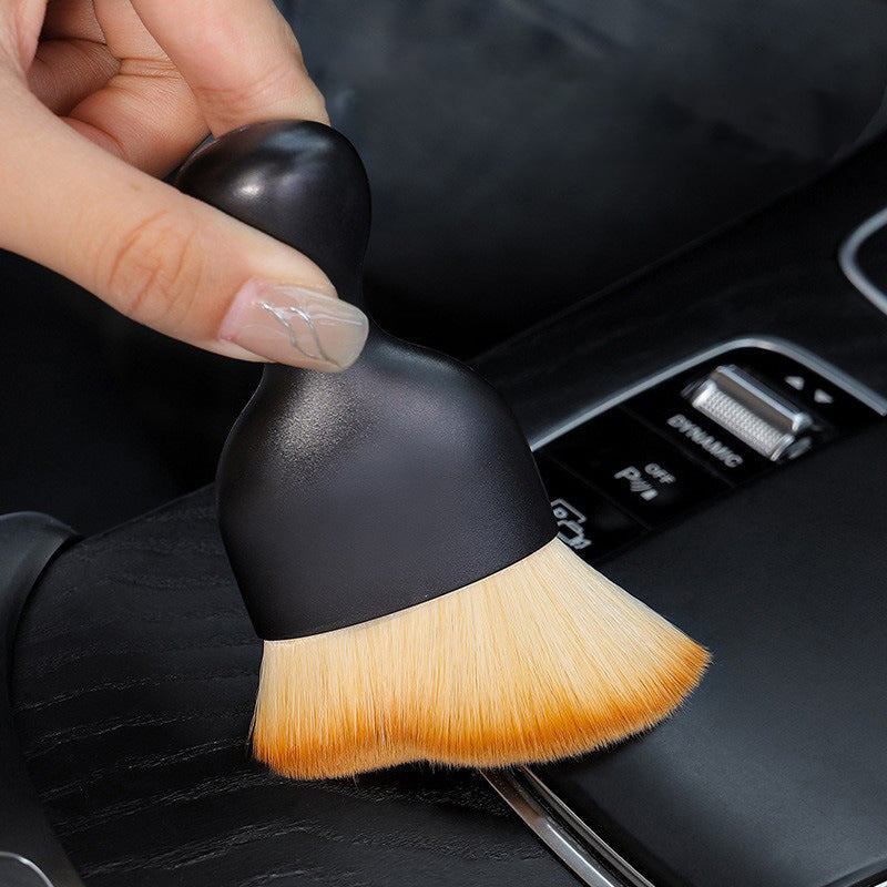 Outils de nettoyage pour l'intérieur de la voiture